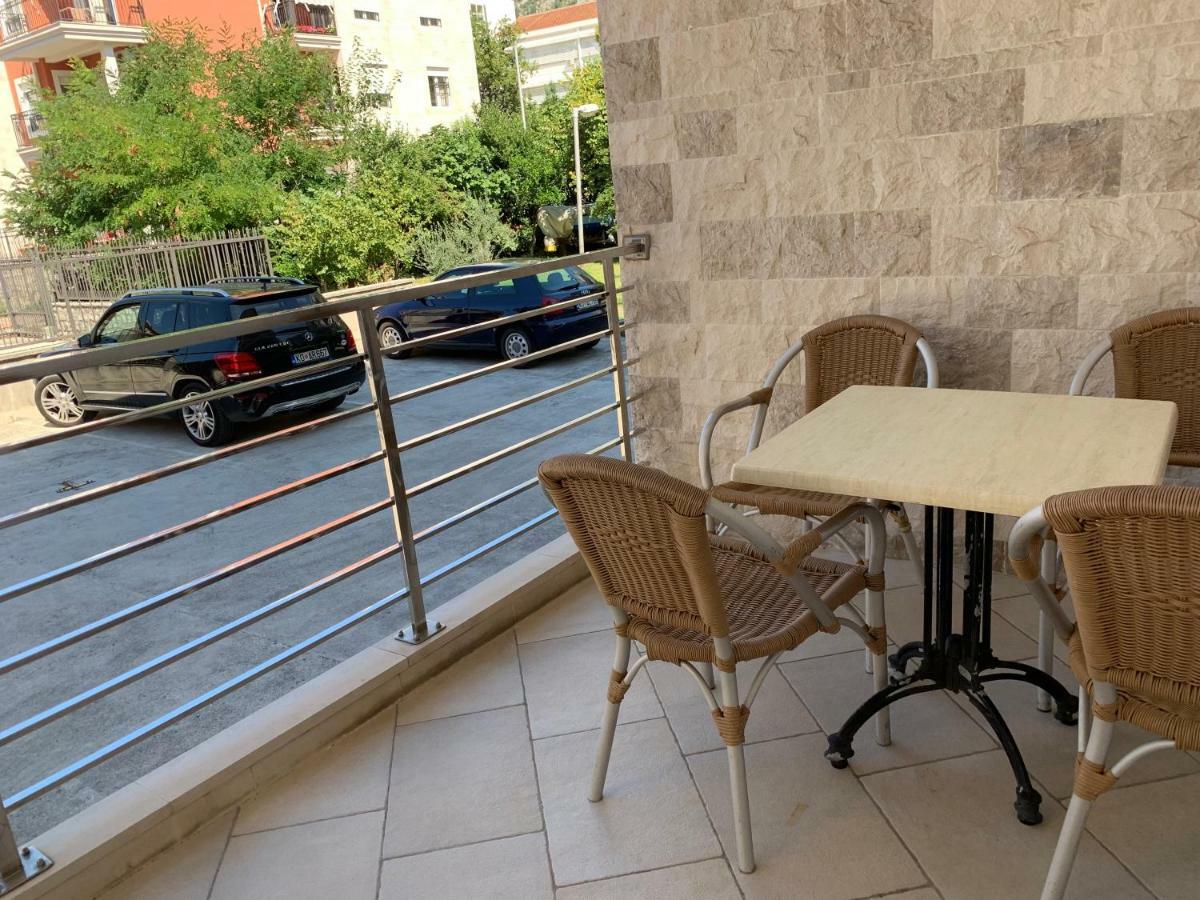 Minka 2 Apartment Kotor